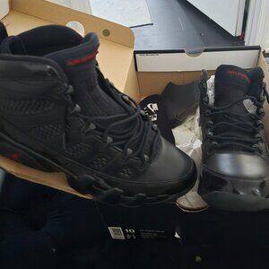 Jordan 9 "Breds"